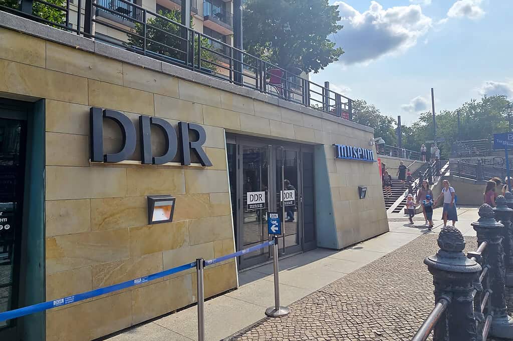 DDR Museum Berlin, authentische Einblicke in die DDR-Geschichte in Zingst.